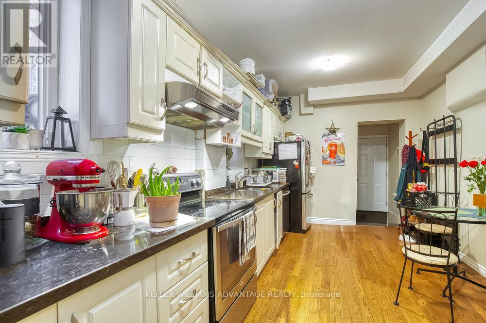 218 Broadview Avenue, Toronto (South Riverdale), Ontario  M4M 2G5 - Photo 10 - E12382028