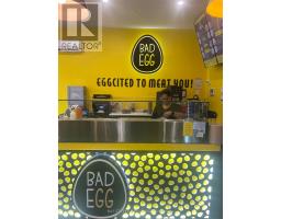 2214 QUEEN STREET E, Toronto, Ontario