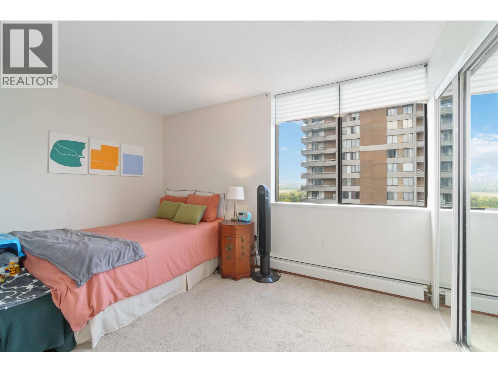 2002 3755 Bartlett Court, Burnaby, British Columbia  V3J 7G7 - Photo 17 - R3043791