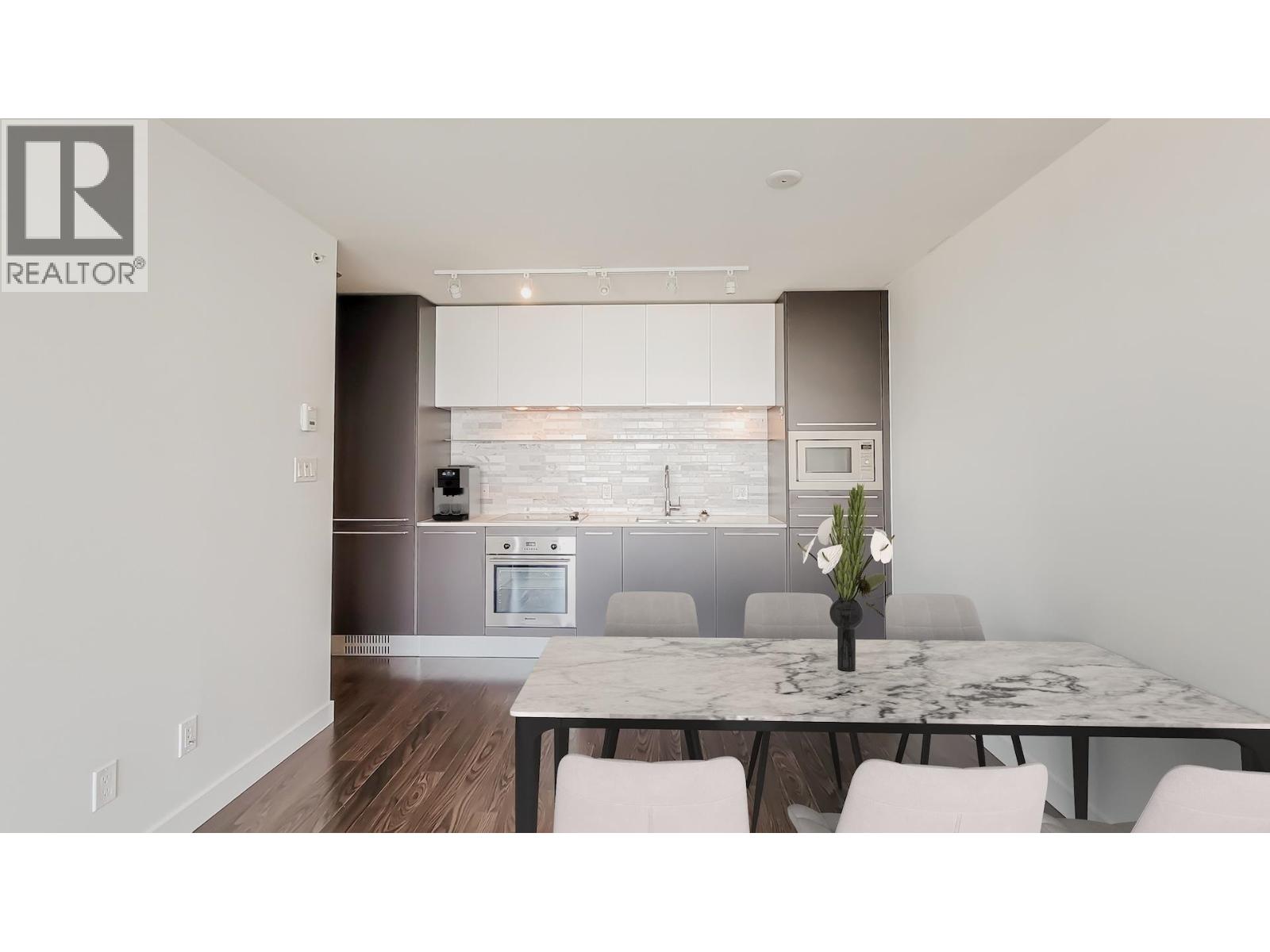 2601 8131 Nunavut Lane, Vancouver, British Columbia  V5X 0E2 - Photo 2 - R3027347