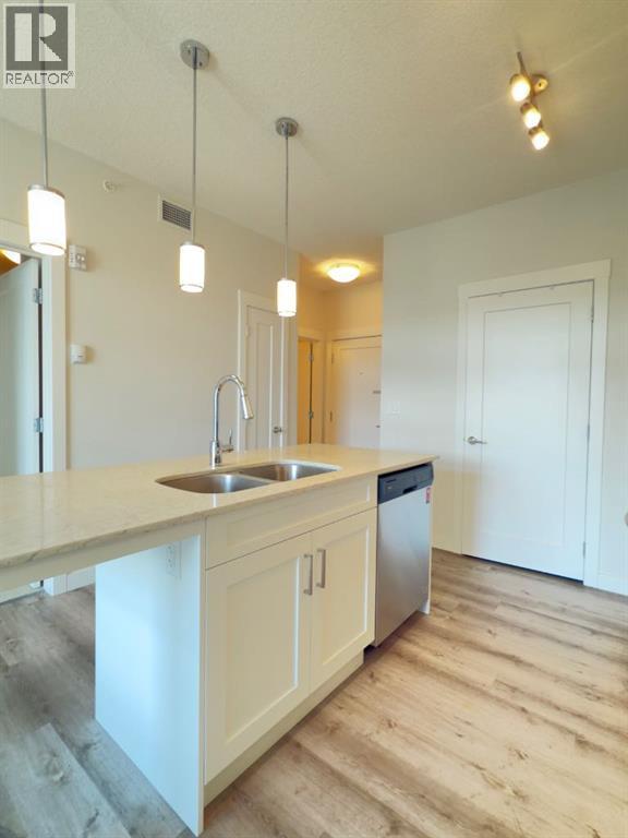 415, 20 Walgrove  Se, Calgary, Alberta  T2X 4L2 - Photo 5 - A2247037