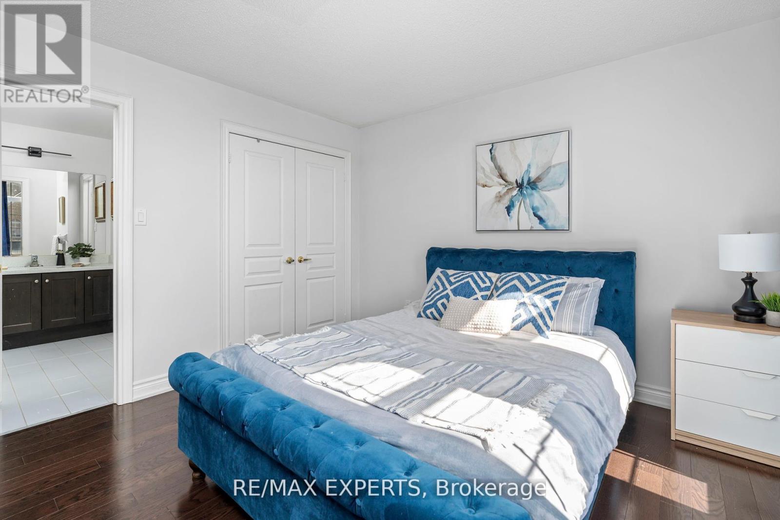72 Foshan Avenue, Markham, Ontario  L6C 0P8 - Photo 17 - N12381943