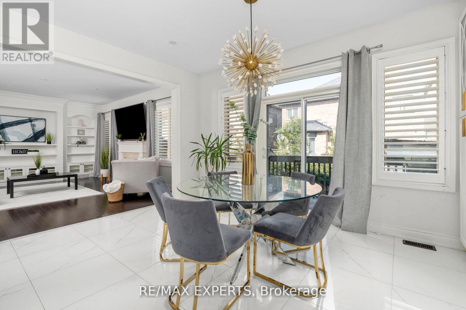 72 Foshan Avenue, Markham, Ontario  L6C 0P8 - Photo 9 - N12381943