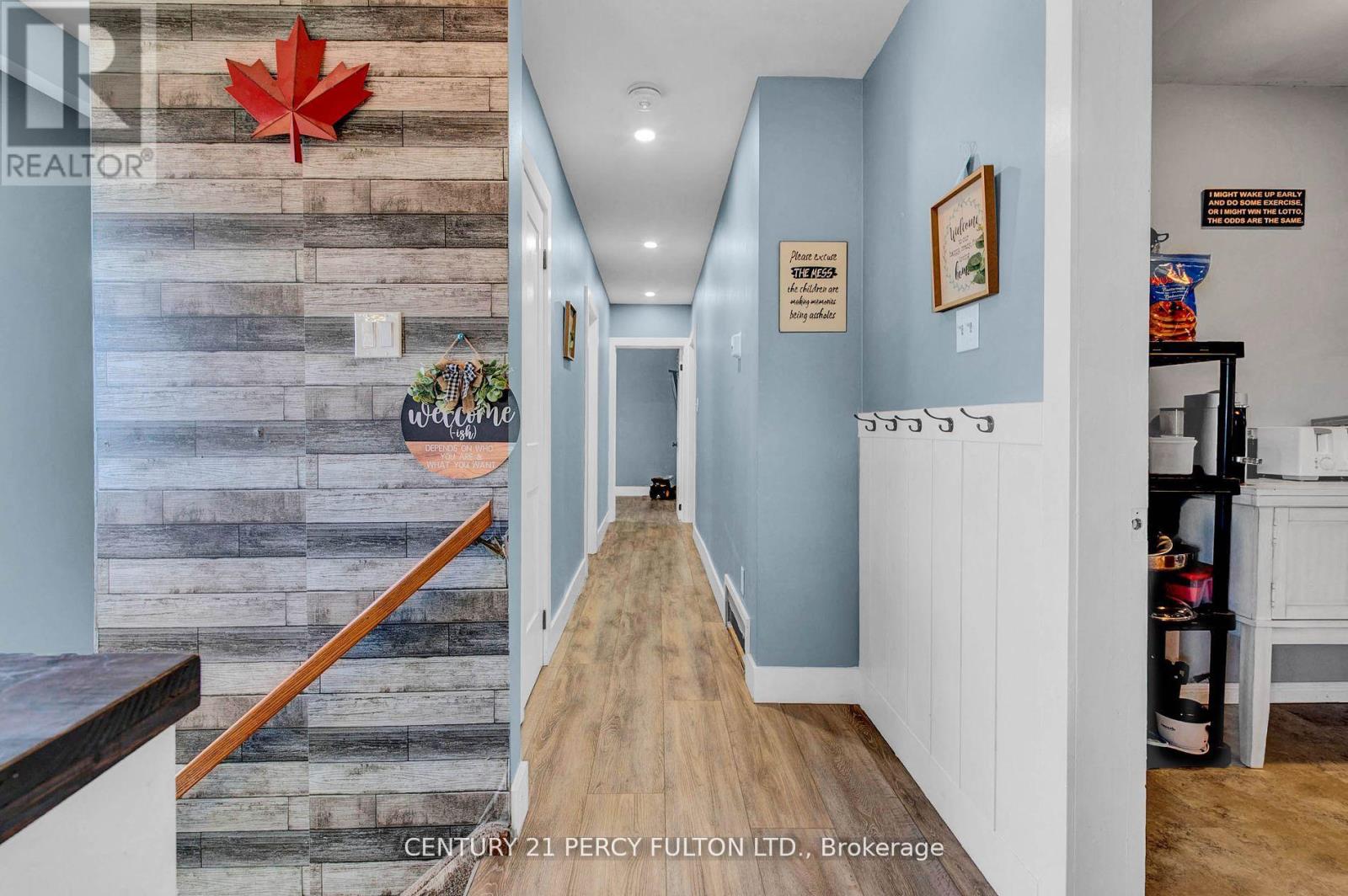 150 Nelson Street E, New Tecumseth, Ontario  L9R 1J5 - Photo 14 - N12382077