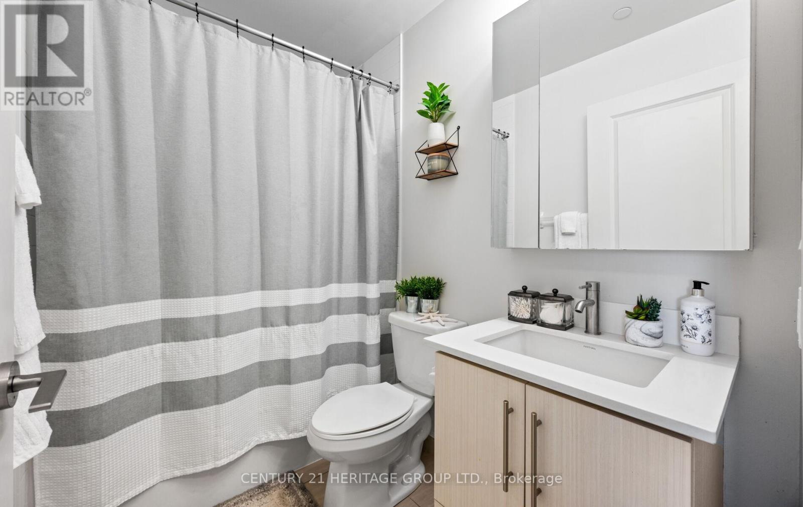 406 - 65 Oneida Crescent, Richmond Hill (Langstaff), Ontario  L4B 0G9 - Photo 7 - N12382083