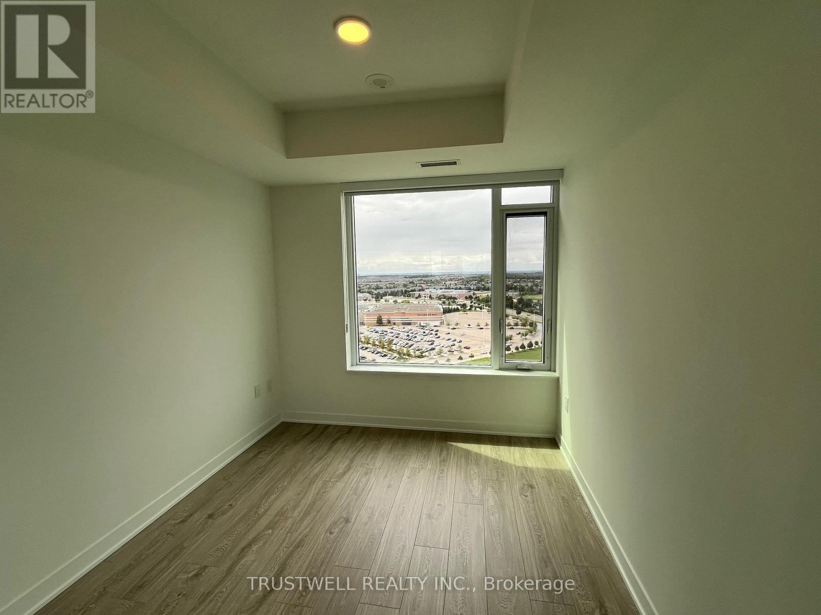 1707 - 2495 Eglinton Avenue W, Mississauga, Ontario  L5M 2V8 - Photo 5 - W12381925