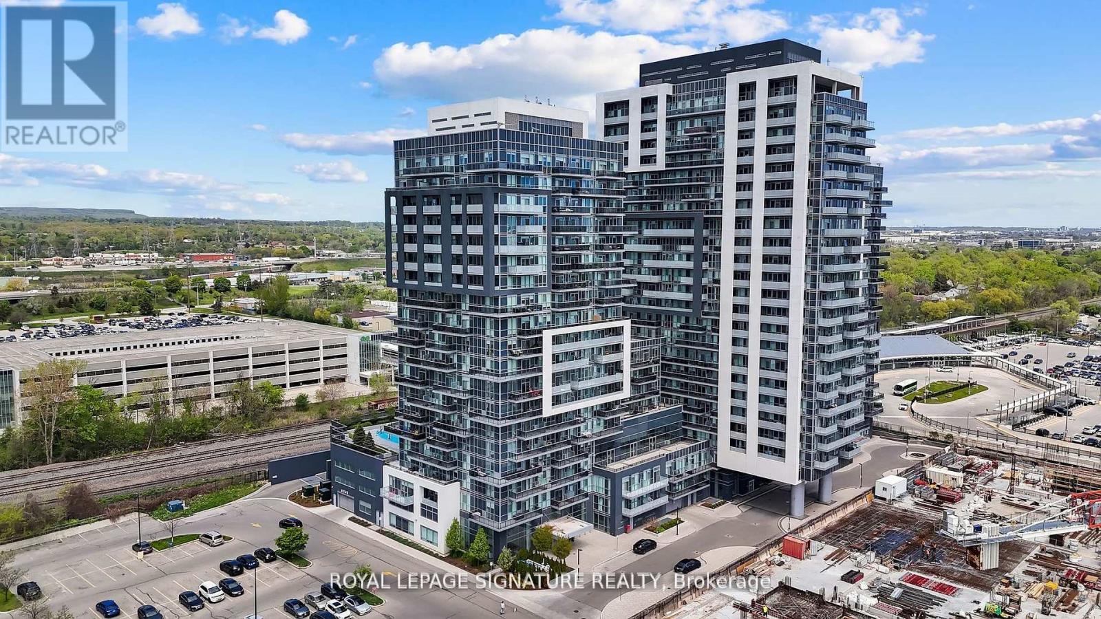 610 - 2081 FAIRVIEW STREET, Burlington, Ontario
