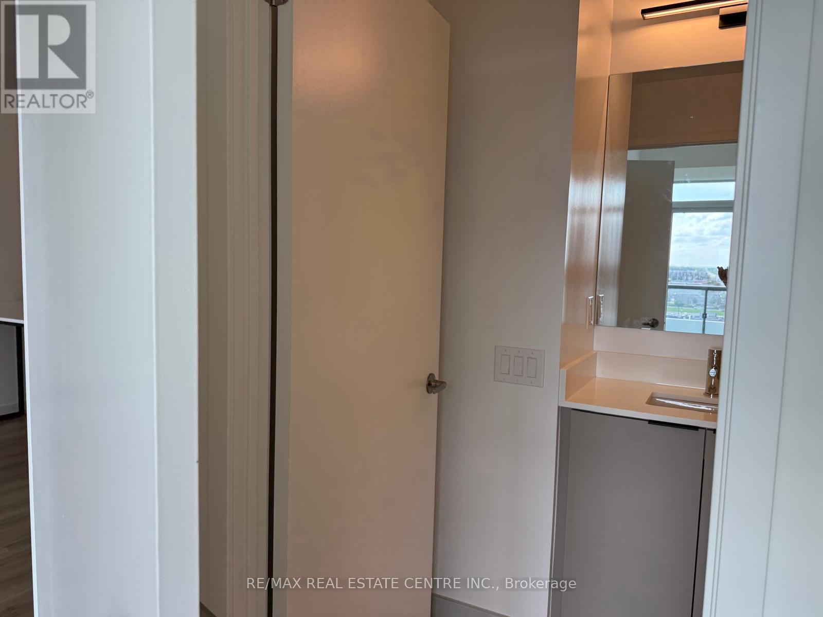 1118 - 2485 Eglinton Avenue W, Mississauga, Ontario  L5M 2V8 - Photo 20 - W12381979
