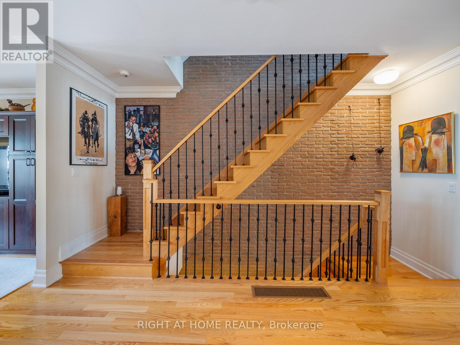 26 - 2369 Ontario Street, Oakville, Ontario  L6L 1A6 - Photo 17 - W12382009