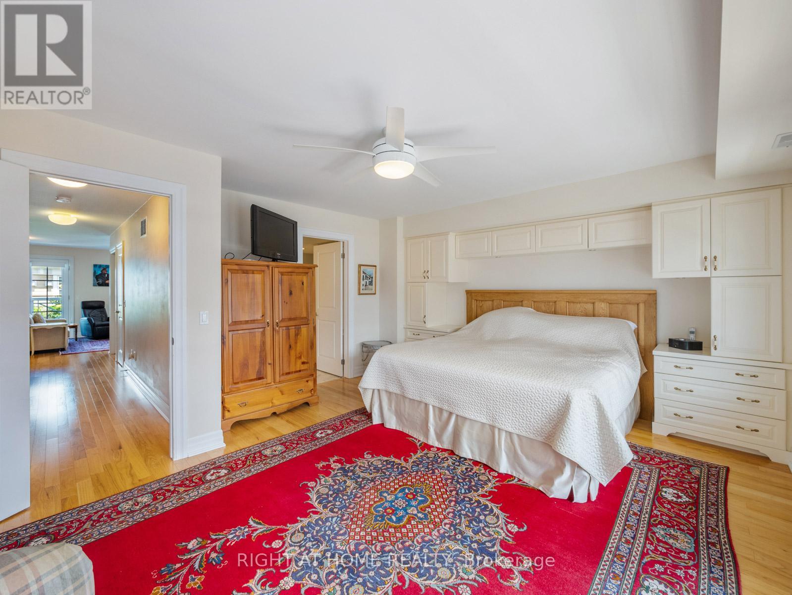 26 - 2369 Ontario Street, Oakville, Ontario  L6L 1A6 - Photo 39 - W12382009