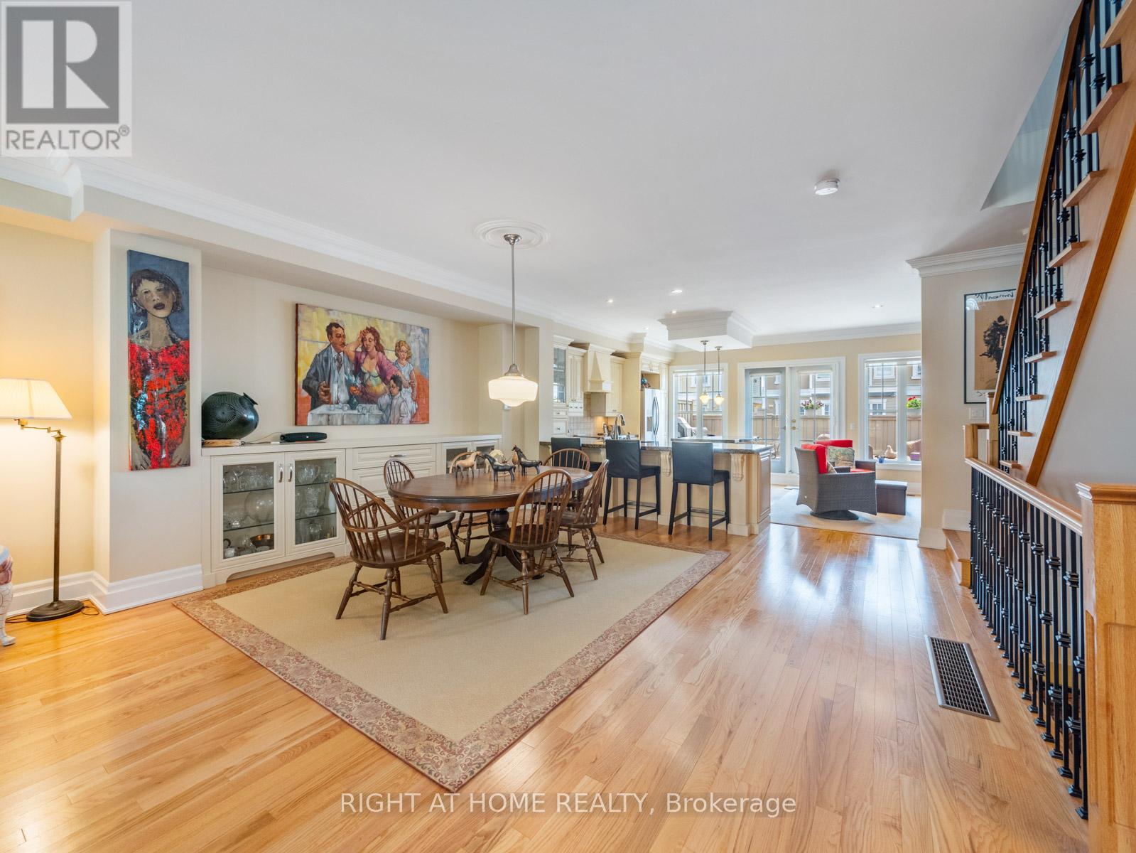 26 - 2369 Ontario Street, Oakville, Ontario  L6L 1A6 - Photo 4 - W12382009