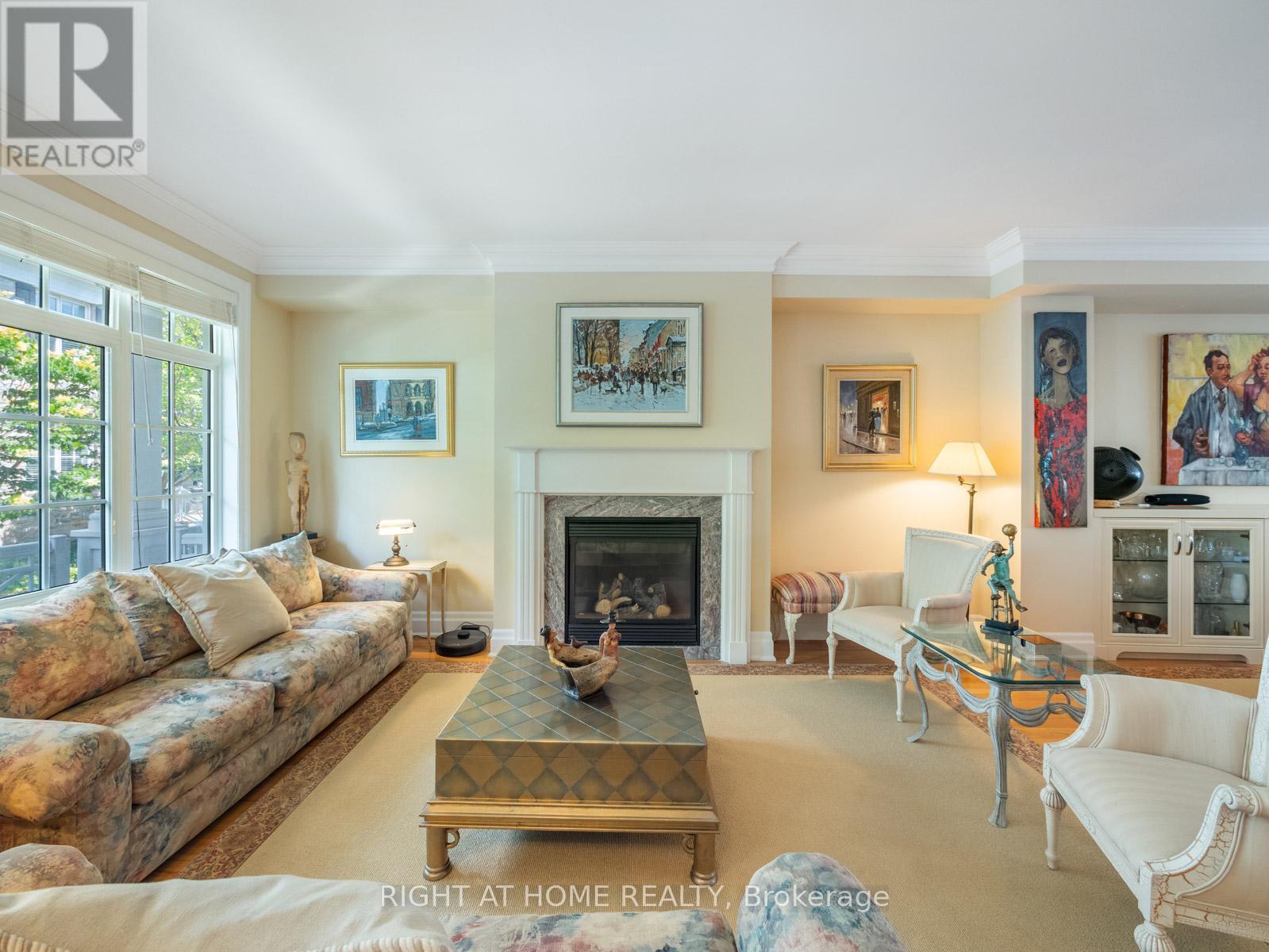 26 - 2369 Ontario Street, Oakville, Ontario  L6L 1A6 - Photo 5 - W12382009