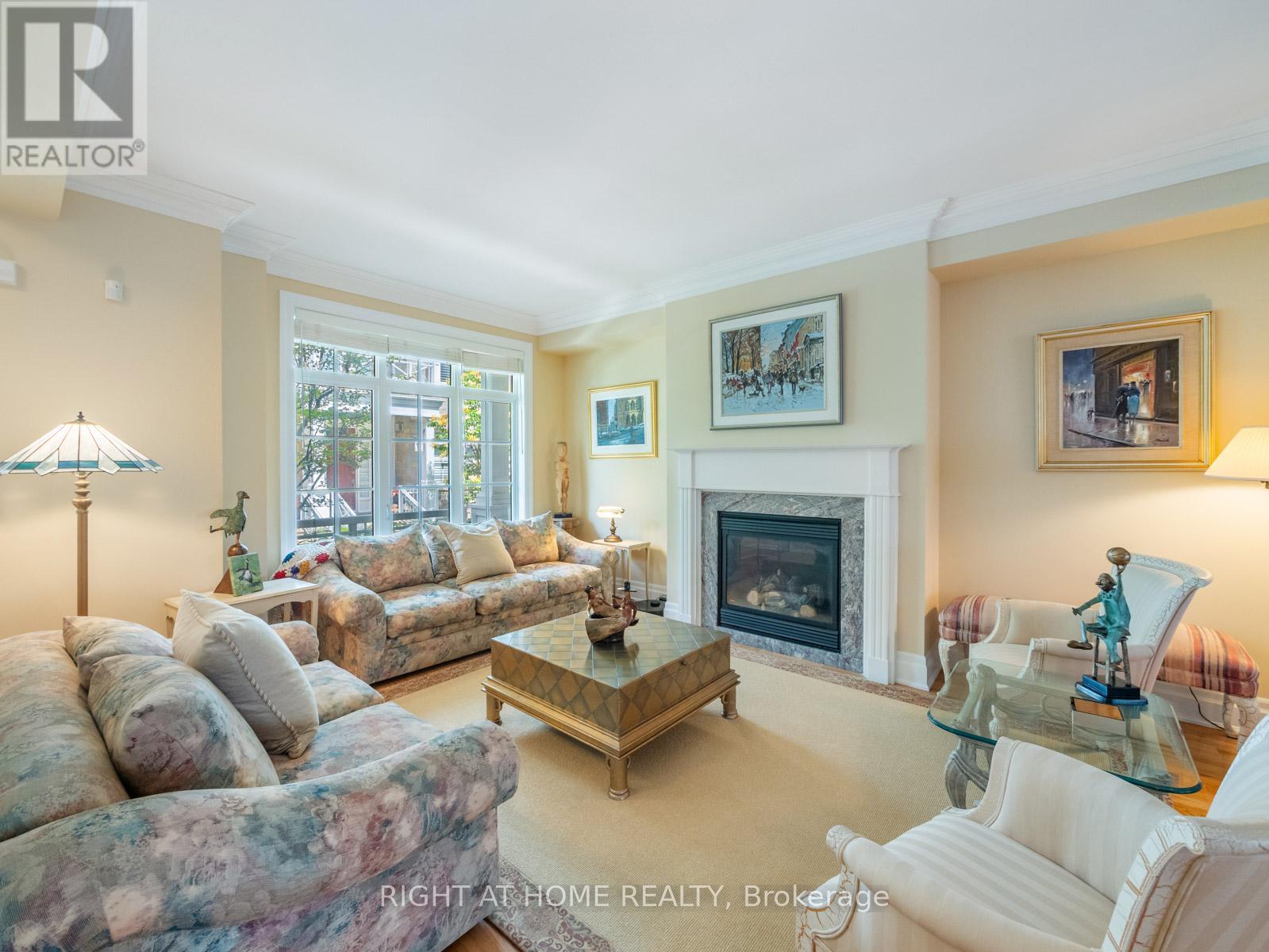 26 - 2369 Ontario Street, Oakville, Ontario  L6L 1A6 - Photo 7 - W12382009