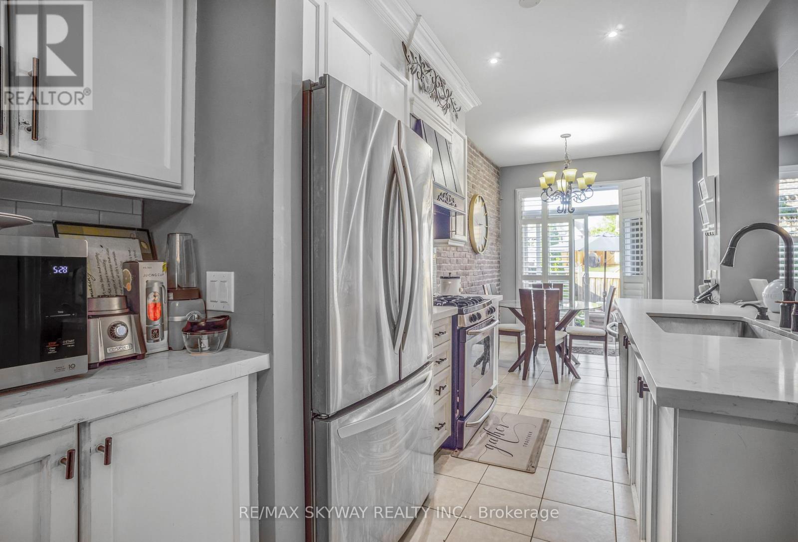 15 Tokara Avenue, Caledon, Ontario  L7C 3P4 - Photo 34 - W12382013