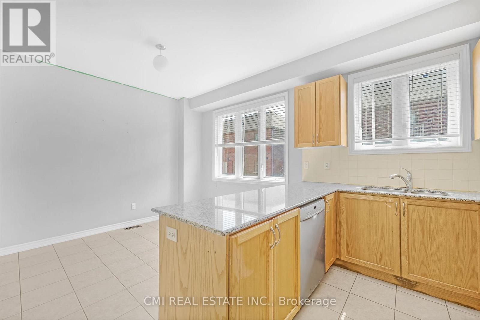 21 Kayak Heights, Brampton (Heart Lake East), Ontario  L6Z 0H8 - Photo 16 - W12382060