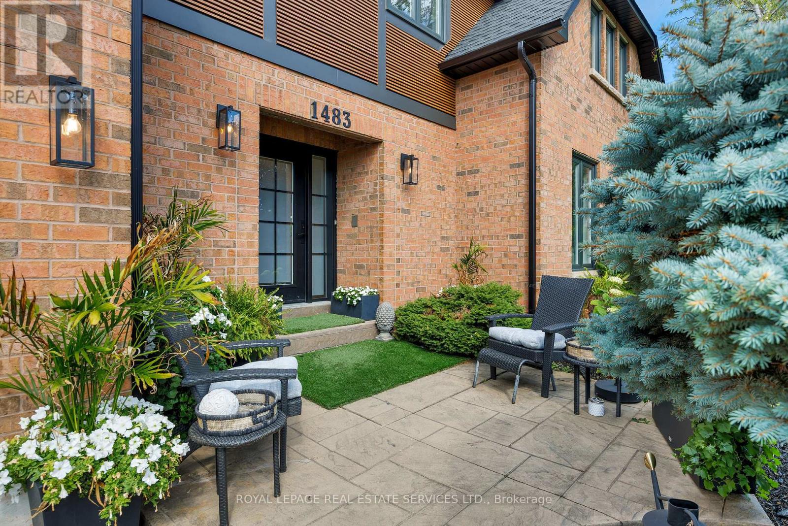 1483 The Links Drive, Oakville (Ga Glen Abbey), Ontario  L6M 2P2 - Photo 49 - W12382073