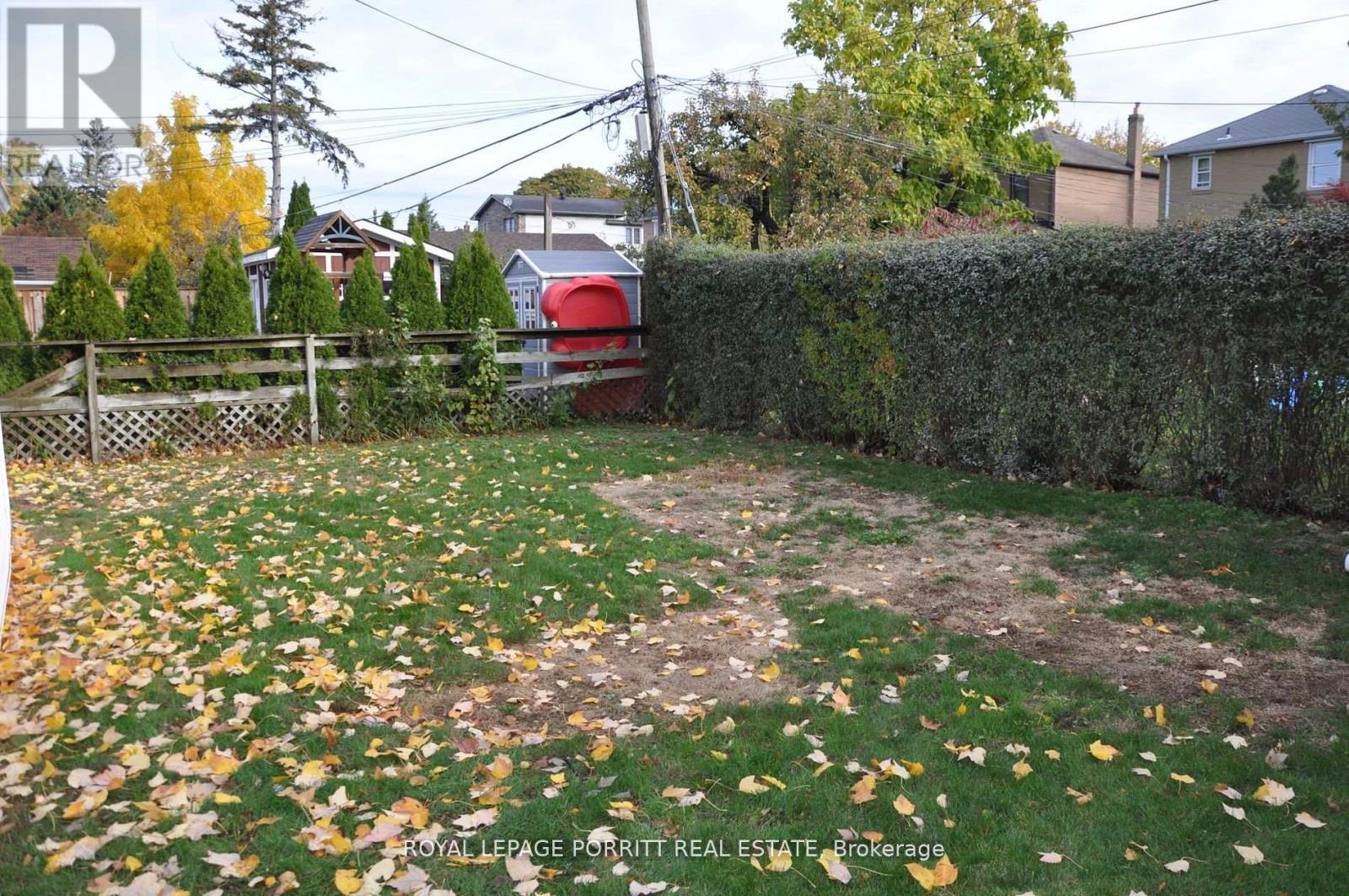 42 Ecker Drive, Toronto, Ontario  M8W 2P4 - Photo 12 - W12382079