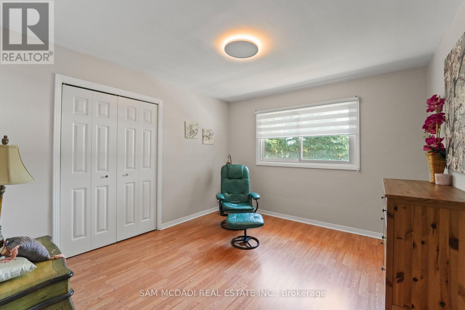 2032 Shannon Drive, Mississauga, Ontario  L5H 3W3 - Photo 30 - W12382085