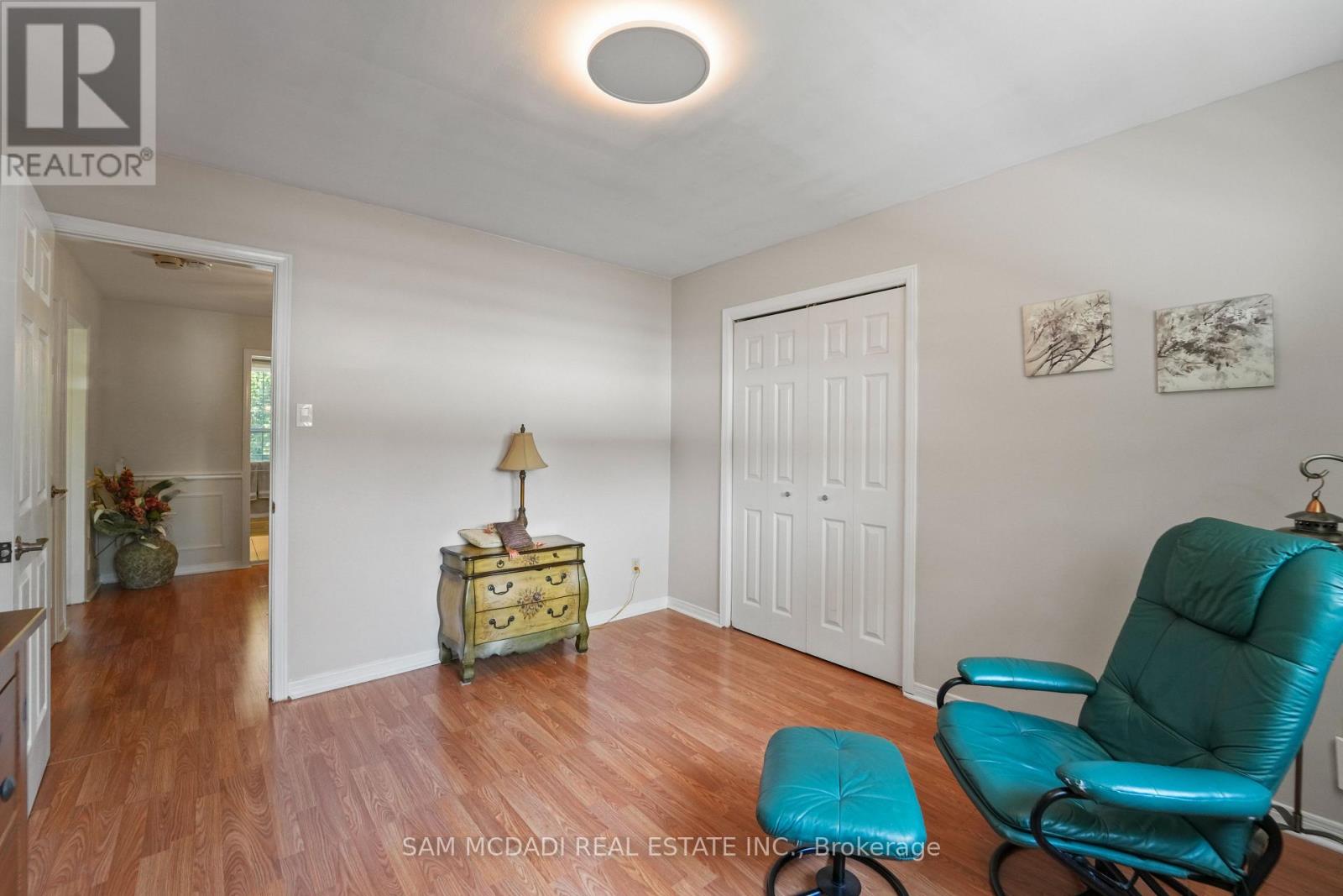 2032 Shannon Drive, Mississauga, Ontario  L5H 3W3 - Photo 31 - W12382085