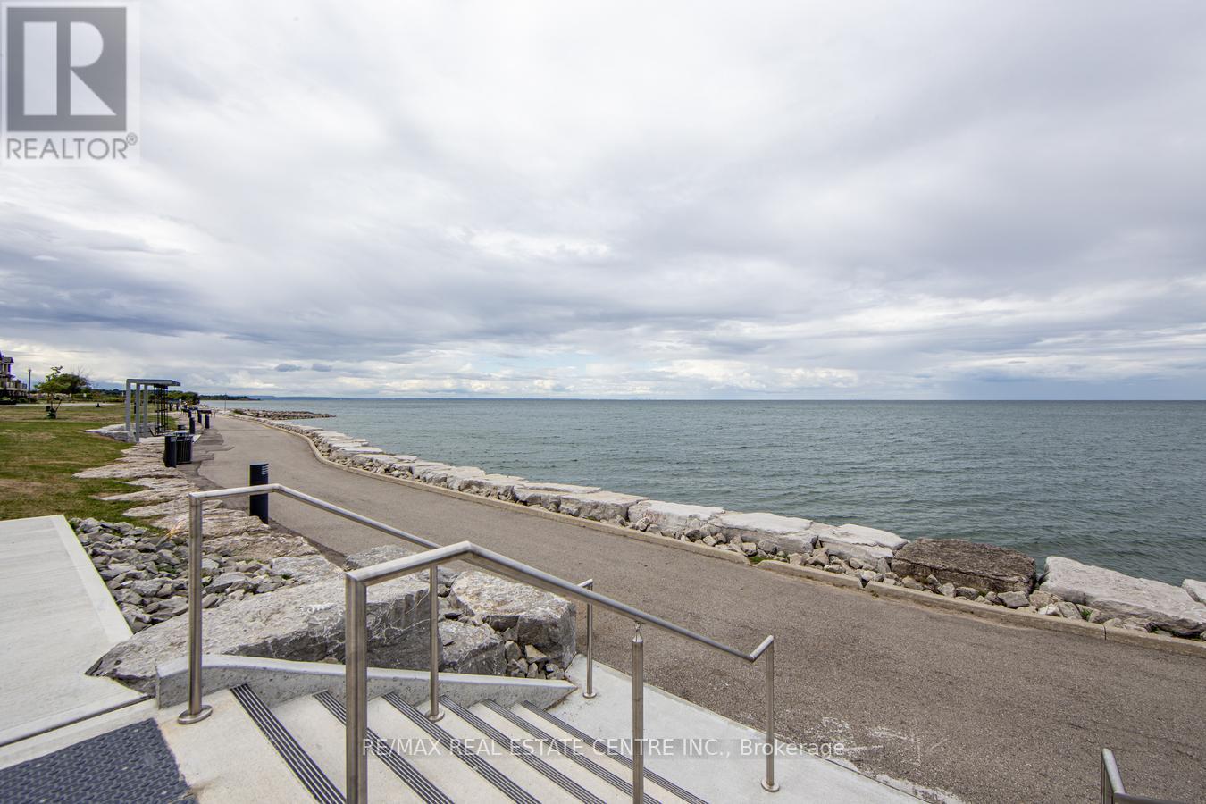 313 - 10 Esplanade Lane, Grimsby (Grimsby Beach), Ontario  L3M 0H1 - Photo 31 - X12381961