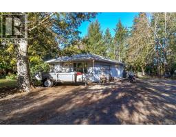 4547 Callow Rd Bowser/Deep Bay