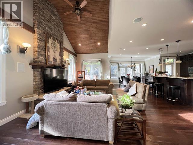 2871 Fern Drive, Anmore, British Columbia  V3H 4W9 - Photo 8 - R2997690