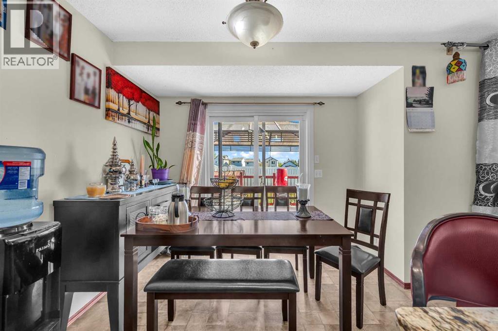 117 Douglas Ridge Circle Se, Calgary, Alberta  T2Z 3C2 - Photo 12 - A2253824