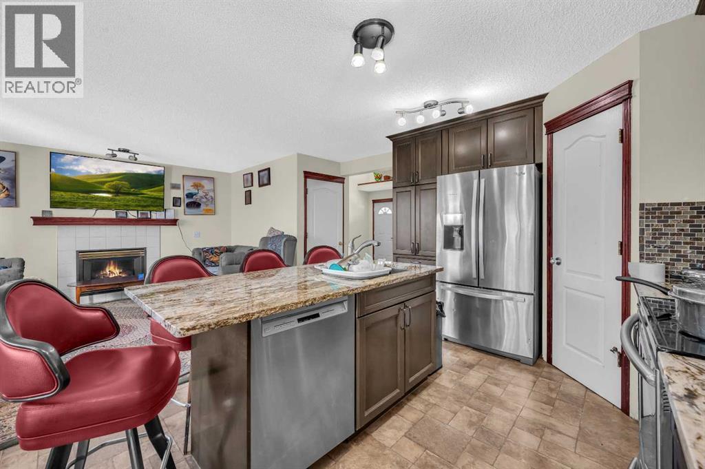 117 Douglas Ridge Circle Se, Calgary, Alberta  T2Z 3C2 - Photo 9 - A2253824