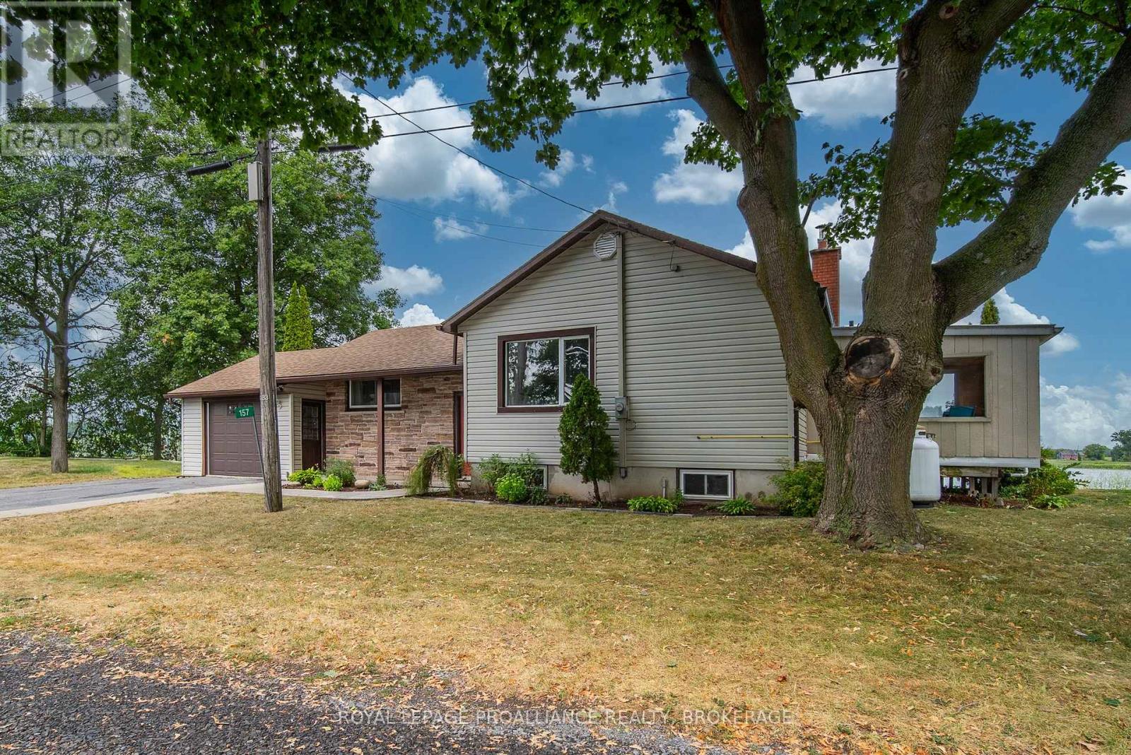 157 Unger Island Road, Greater Napanee, Ontario  K7R 3L1 - Photo 2 - X12345285