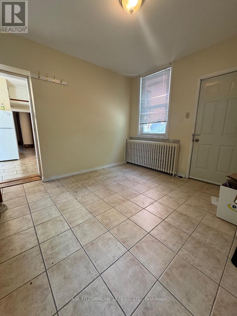 88 Fifth Avenue, Ottawa, Ontario  K1S 2M7 - Photo 9 - X12378228