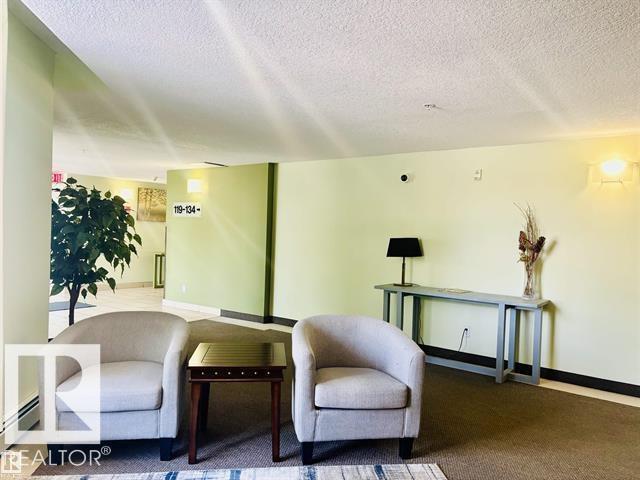 #307 6315 135 Av Nw, Edmonton, Alberta  T5A 5J7 - Photo 4 - E4456134