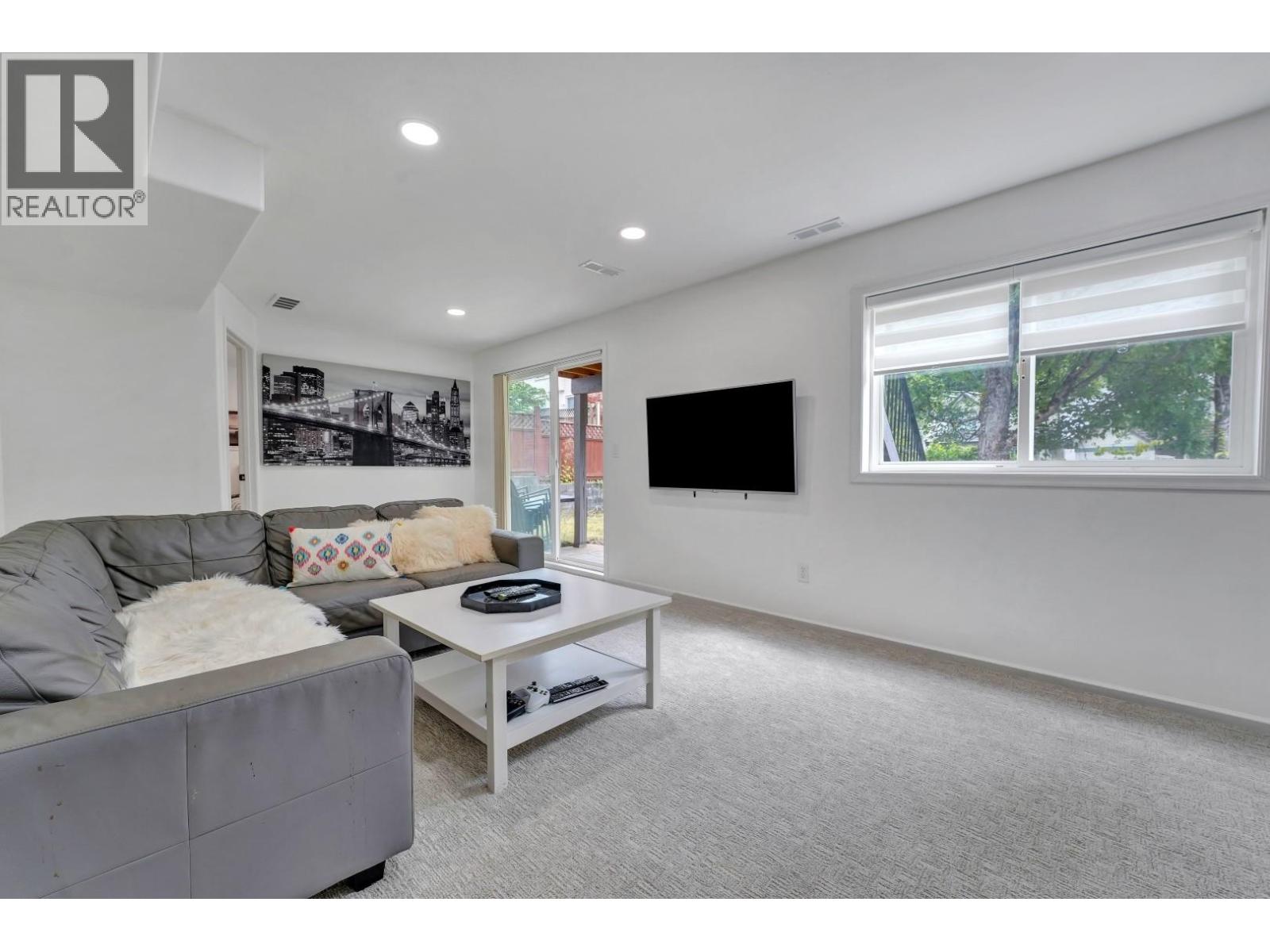 2501 Mica Place, Coquitlam, British Columbia  V3E 3K7 - Photo 29 - R3043585