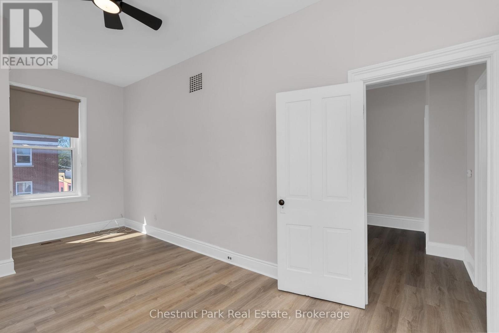 16 Trowbridge Street W, Meaford, Ontario  N4L 1N2 - Photo 11 - X12382170