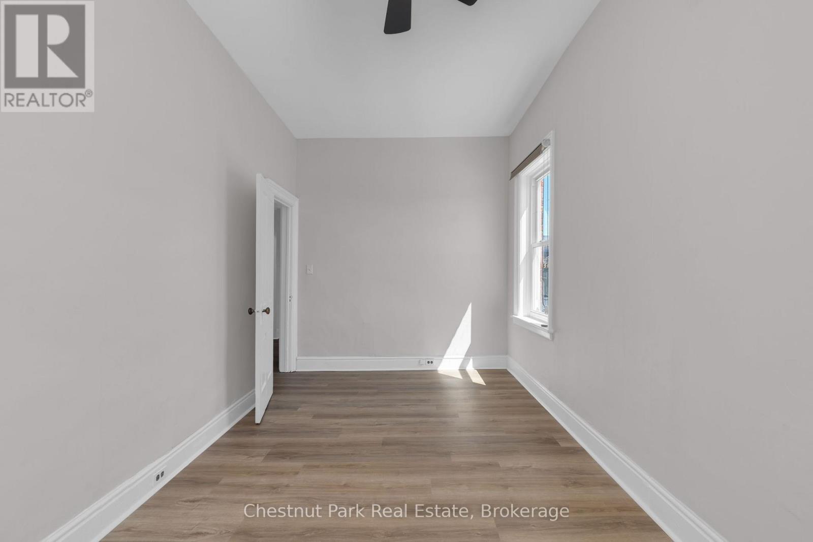 16 Trowbridge Street W, Meaford, Ontario  N4L 1N2 - Photo 12 - X12382170