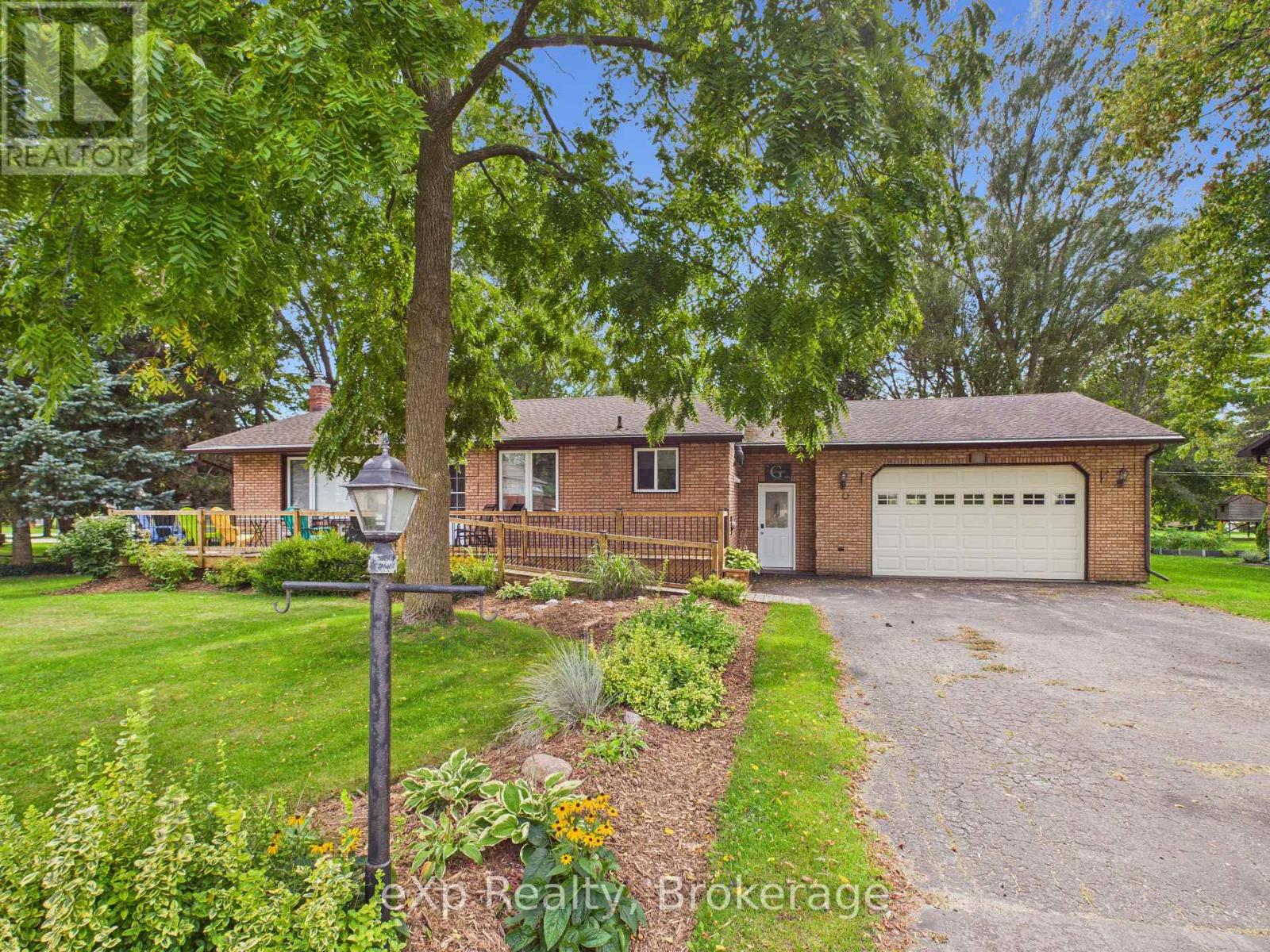 22 MAIN STREET, Kincardine, Ontario