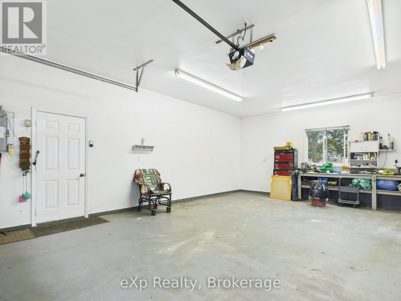 22 Main Street, Kincardine, Ontario  N0G 2T0 - Photo 29 - X12382237