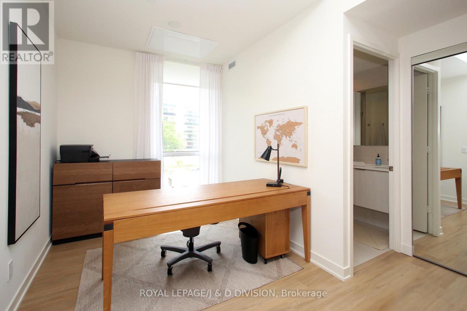 305 - 10 Deerlick Court, Toronto (Parkwoods-Donalda), Ontario  M3A 0A7 - Photo 6 - C12382113