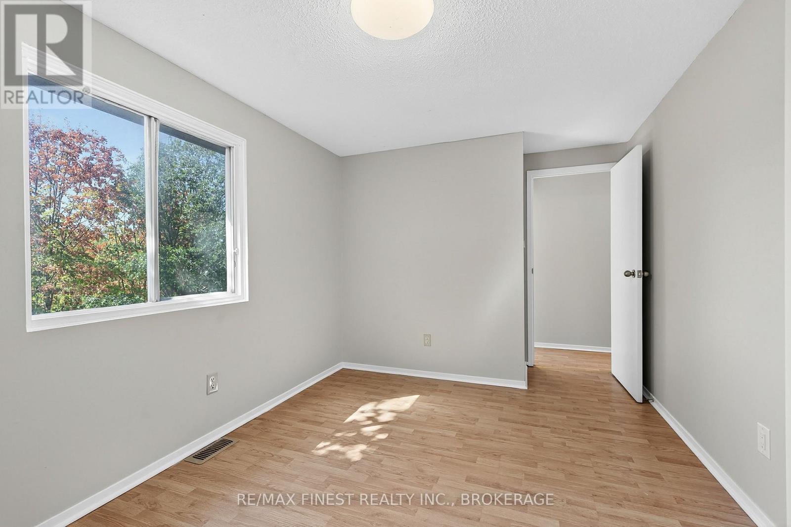 3 Foster Street, Kingston (Central City West), Ontario  K7M 6L2 - Photo 14 - X12382210