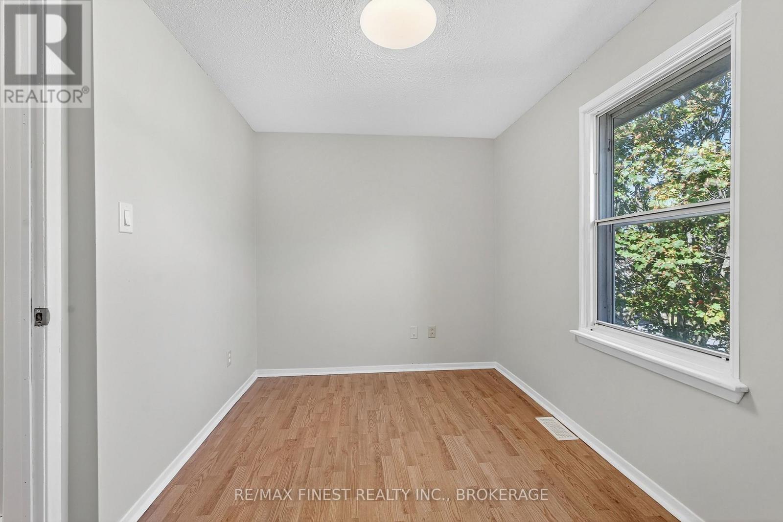 3 Foster Street, Kingston (Central City West), Ontario  K7M 6L2 - Photo 18 - X12382210