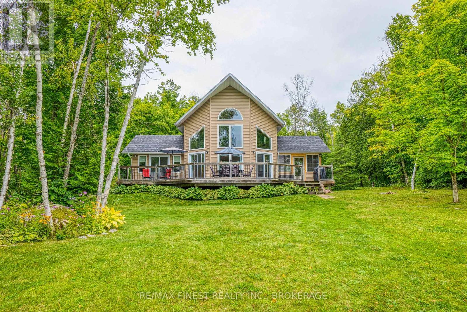 1602 Baker Valley Road, Frontenac (Frontenac Centre), Ontario  K0H 1B0 - Photo 2 - X12382266