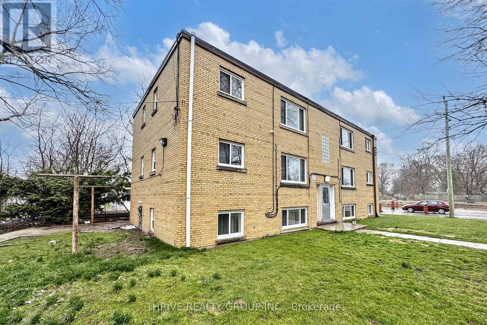 2 - 57 Wellington Road, London South, Ontario  N6C 4M7 - Photo 1 - X12382171