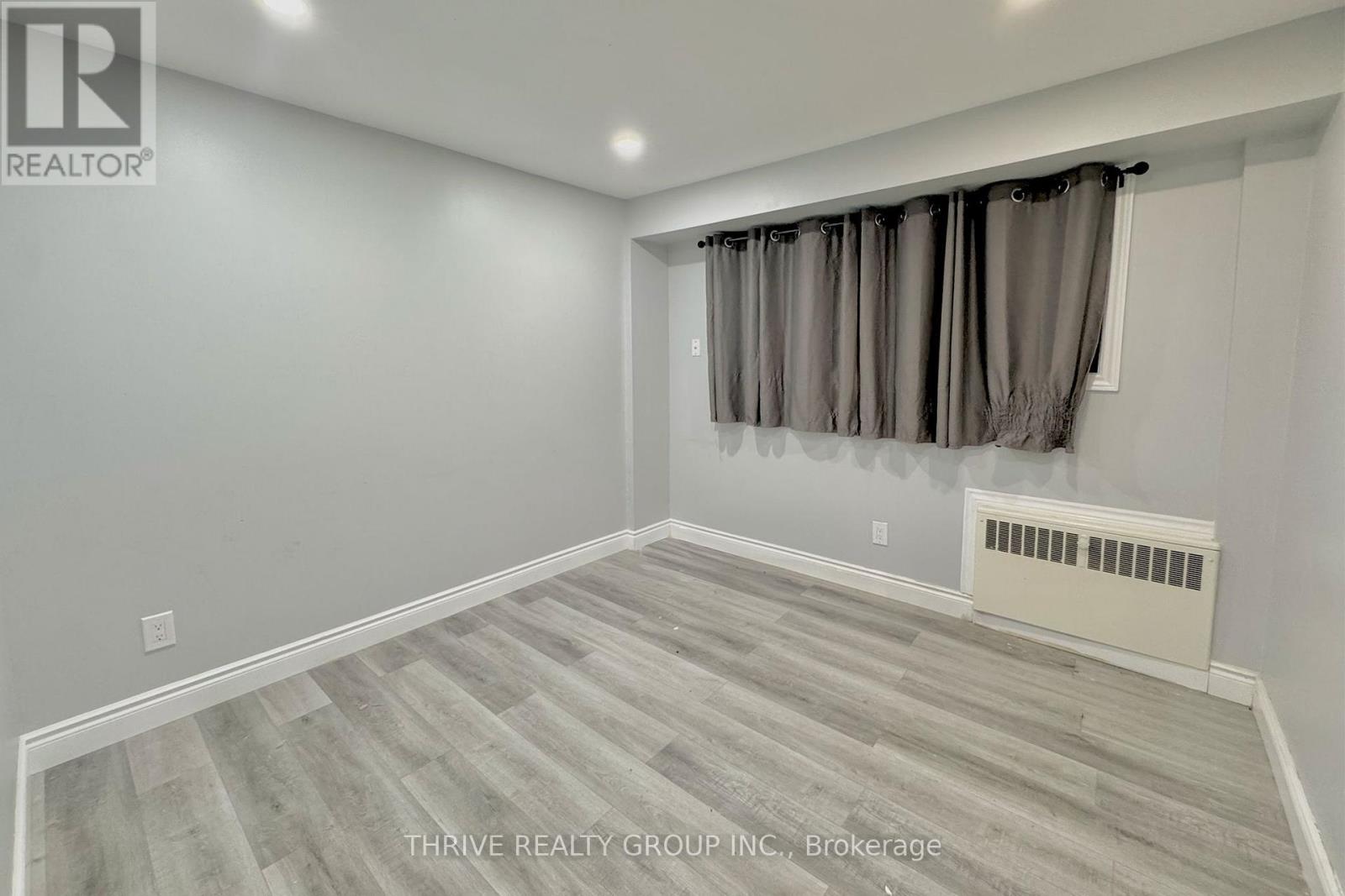 2 - 57 Wellington Road, London South, Ontario  N6C 4M7 - Photo 8 - X12382171