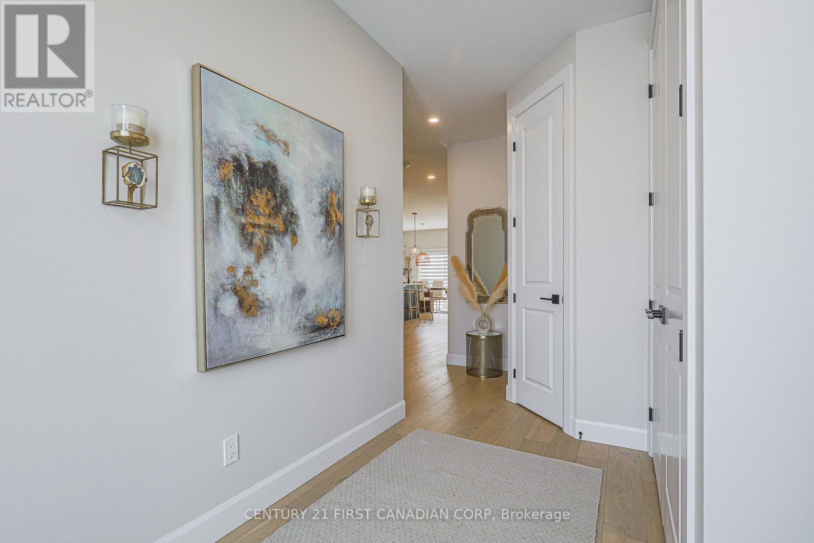 3436 Emilycarr Lane, London South, Ontario  N6L 0A3 - Photo 6 - X12382190