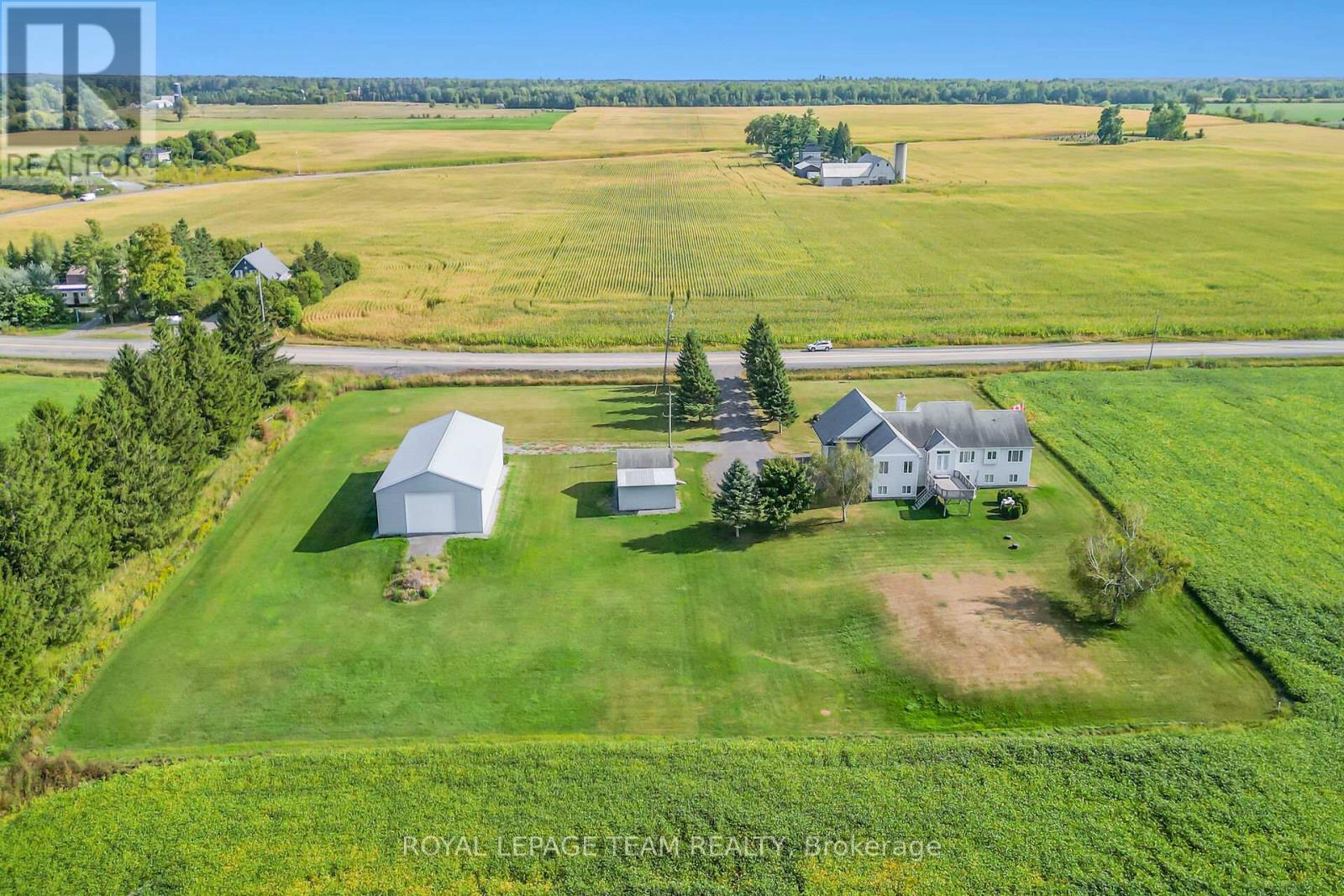 Property at 8665 RUSSELL ROAD image 4