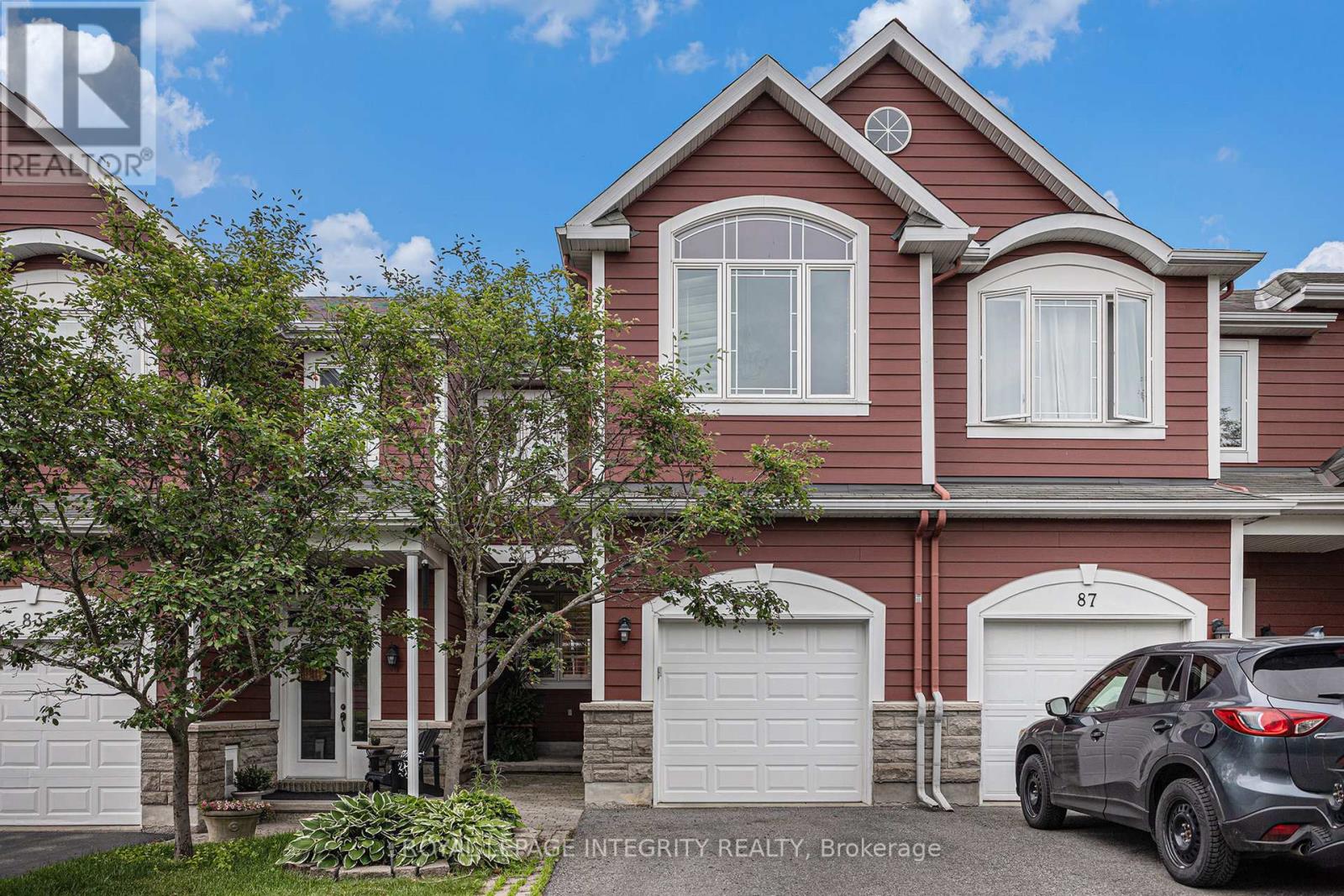 85 EVELYN POWERS PRIVATE, Ottawa, Ontario