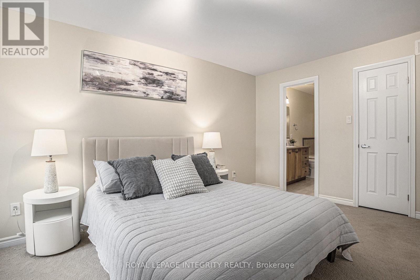 85 Evelyn Powers Private, Ottawa, Ontario  K2S 0E1 - Photo 21 - X12382204
