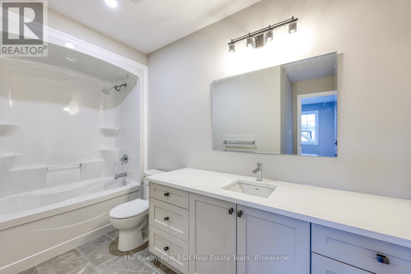 100 Graydon Drive, South-West Oxford, Ontario  N0J 1N0 - Photo 37 - X12382305