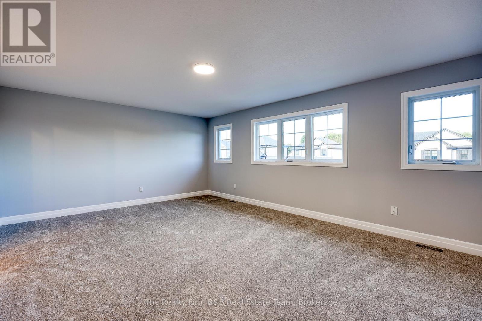 100 Graydon Drive, South-West Oxford, Ontario  N0J 1N0 - Photo 38 - X12382305