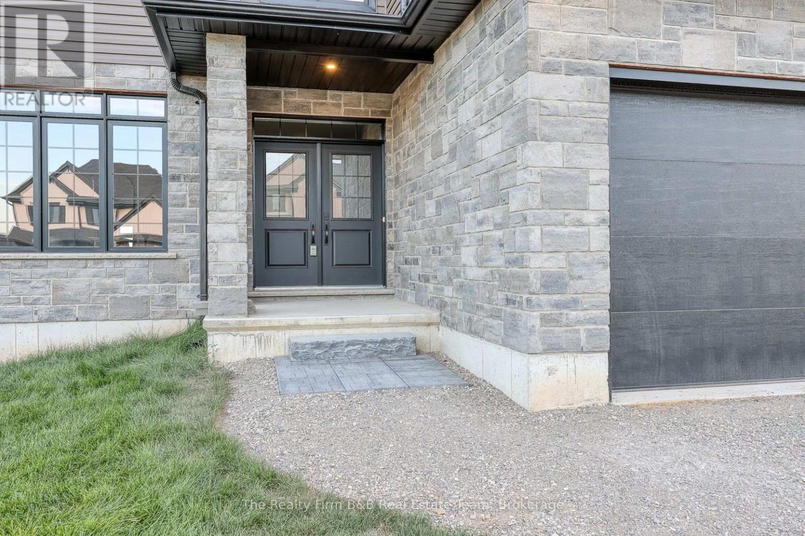 100 Graydon Drive, South-West Oxford, Ontario  N0J 1N0 - Photo 44 - X12382305
