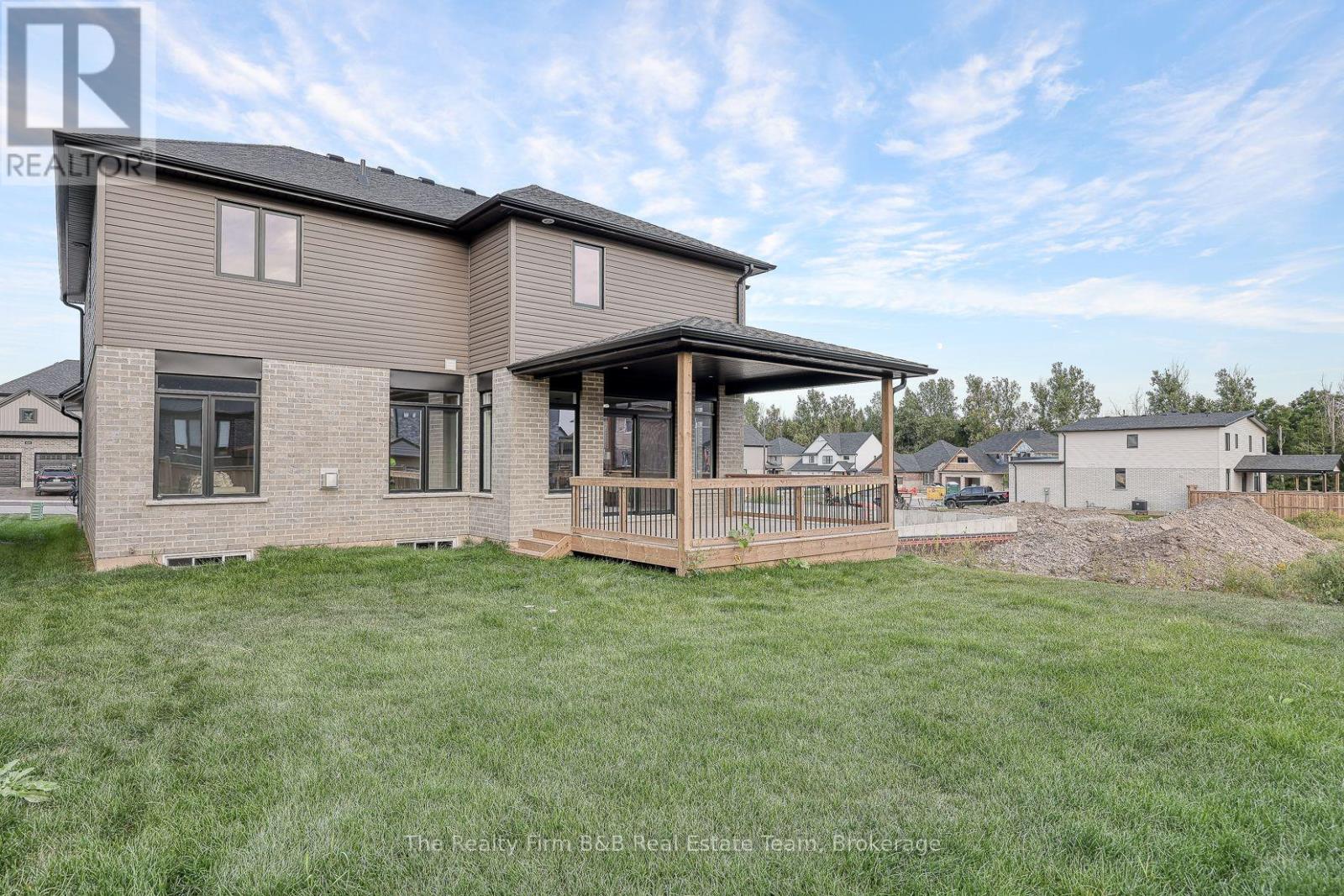 100 Graydon Drive, South-West Oxford, Ontario  N0J 1N0 - Photo 5 - X12382305